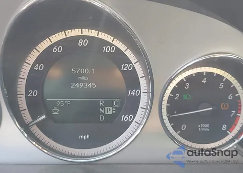 2010 Mercedes-Benz E 350 4Matic из США, поврежденный, VIN WDDHF8HB1AA153798